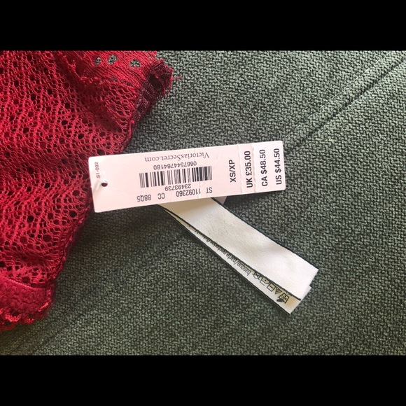 NWT VS red lace bralette - Picture 5 of 6